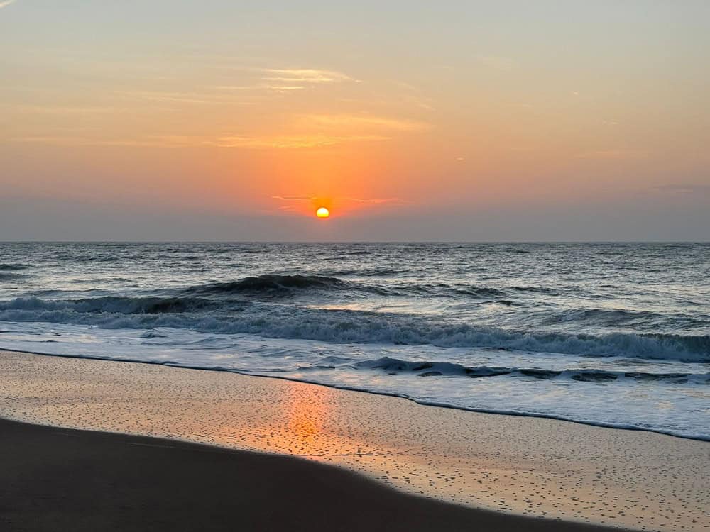 Sunset over the Indian Ocean at Nature Lanka Resort 