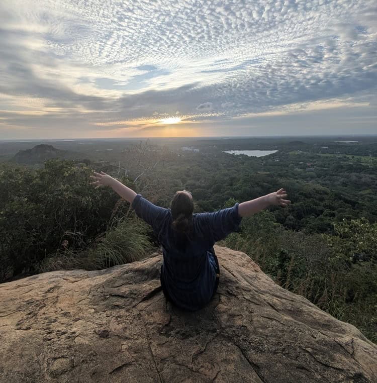 Living Adventurously with Chronic Illness: How Hannah Shewan Stevens Travels the World Solo