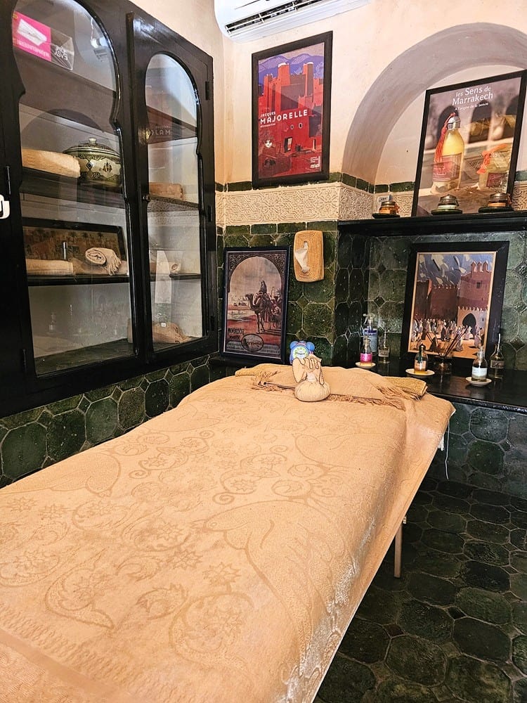 A treatment room of Riad Dar Diaf (Oarzazate) - perfect for midlife solo women who love massages