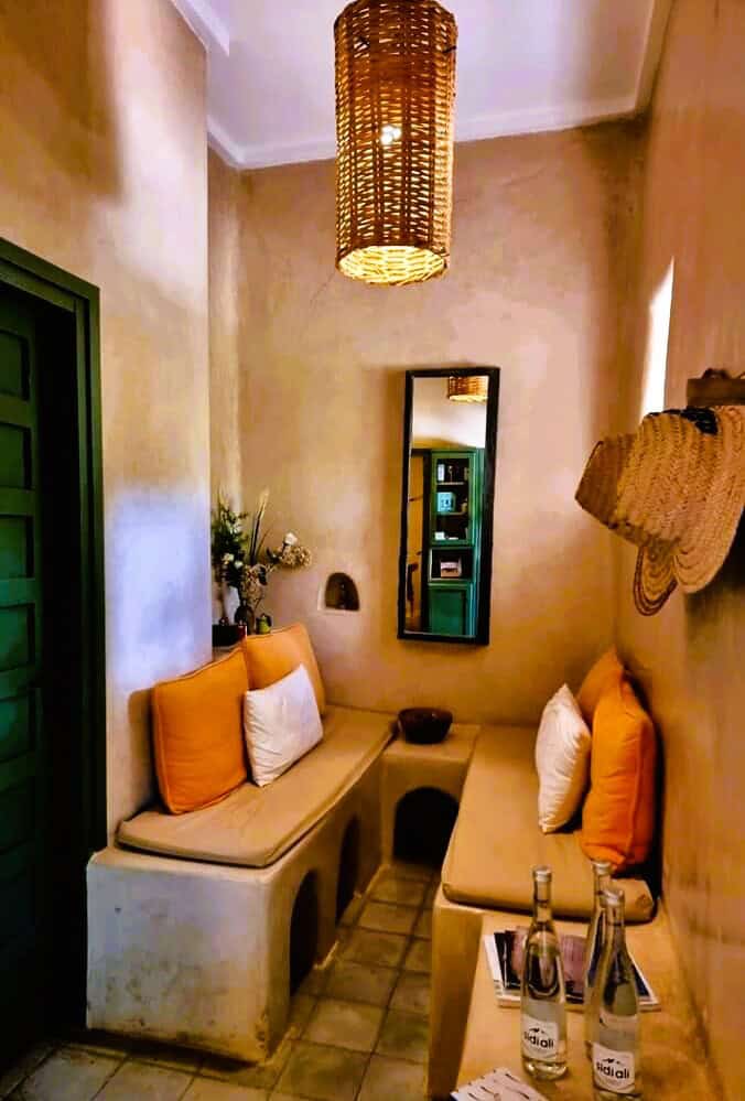 Reception aera at Dar Al Hossoun (Taroudant). A lovely place for chronic illness solo travellers