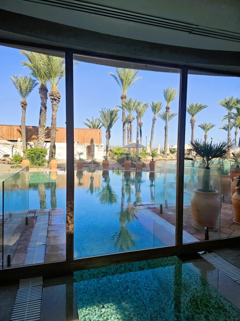 shows an image of the outdoor marine pool at Mövenpick Resort & Marine Spa 