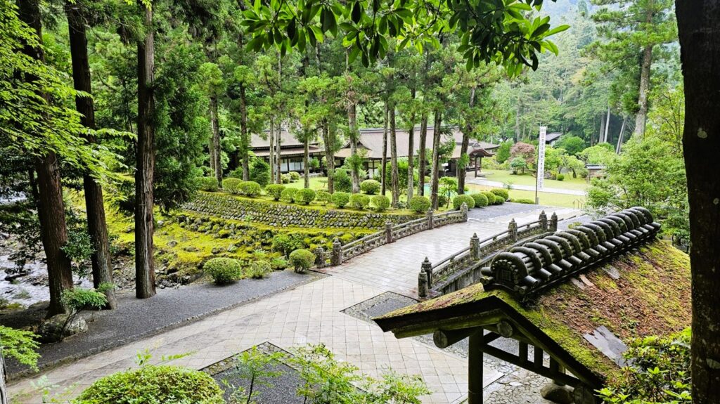 Beautiful peaceful gardens at Temple Lodging Shukubo Kakurinbo