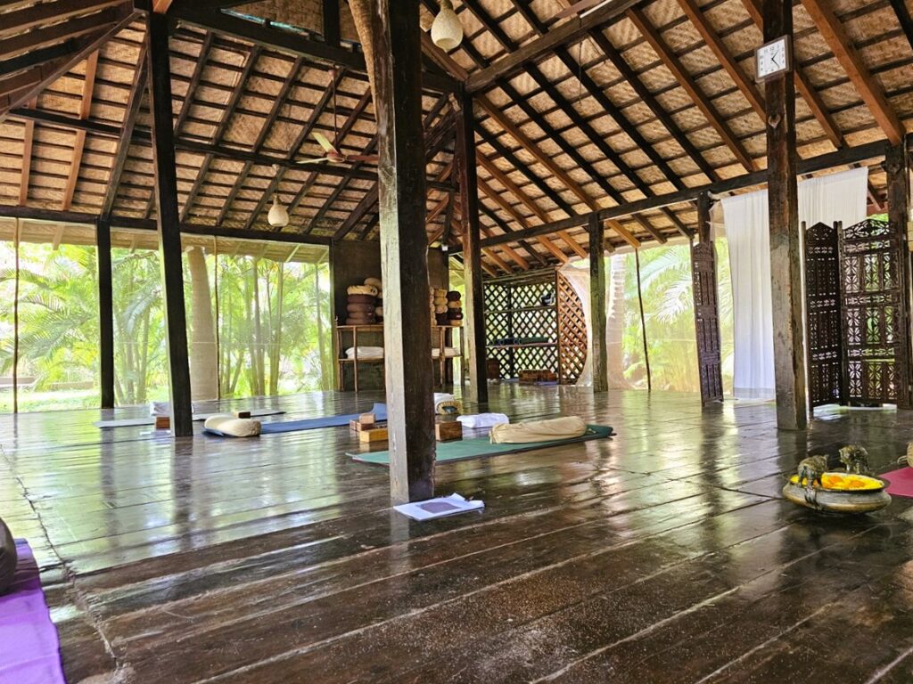 yoga shala Ashiyana Yoga Retreat, Goa, India 
