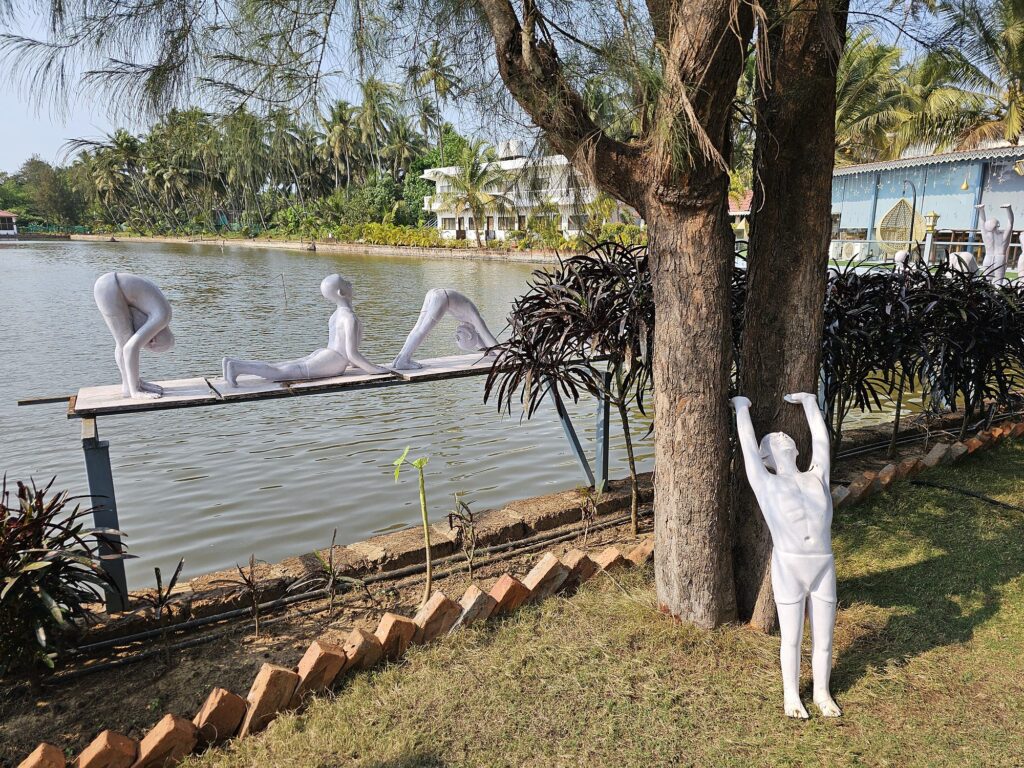 shows little figures in the phases of sun salutation 