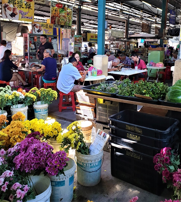 Cecil Street Market - a traditional wet market. 