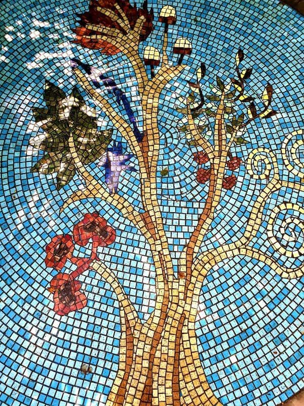 tree mosaic image